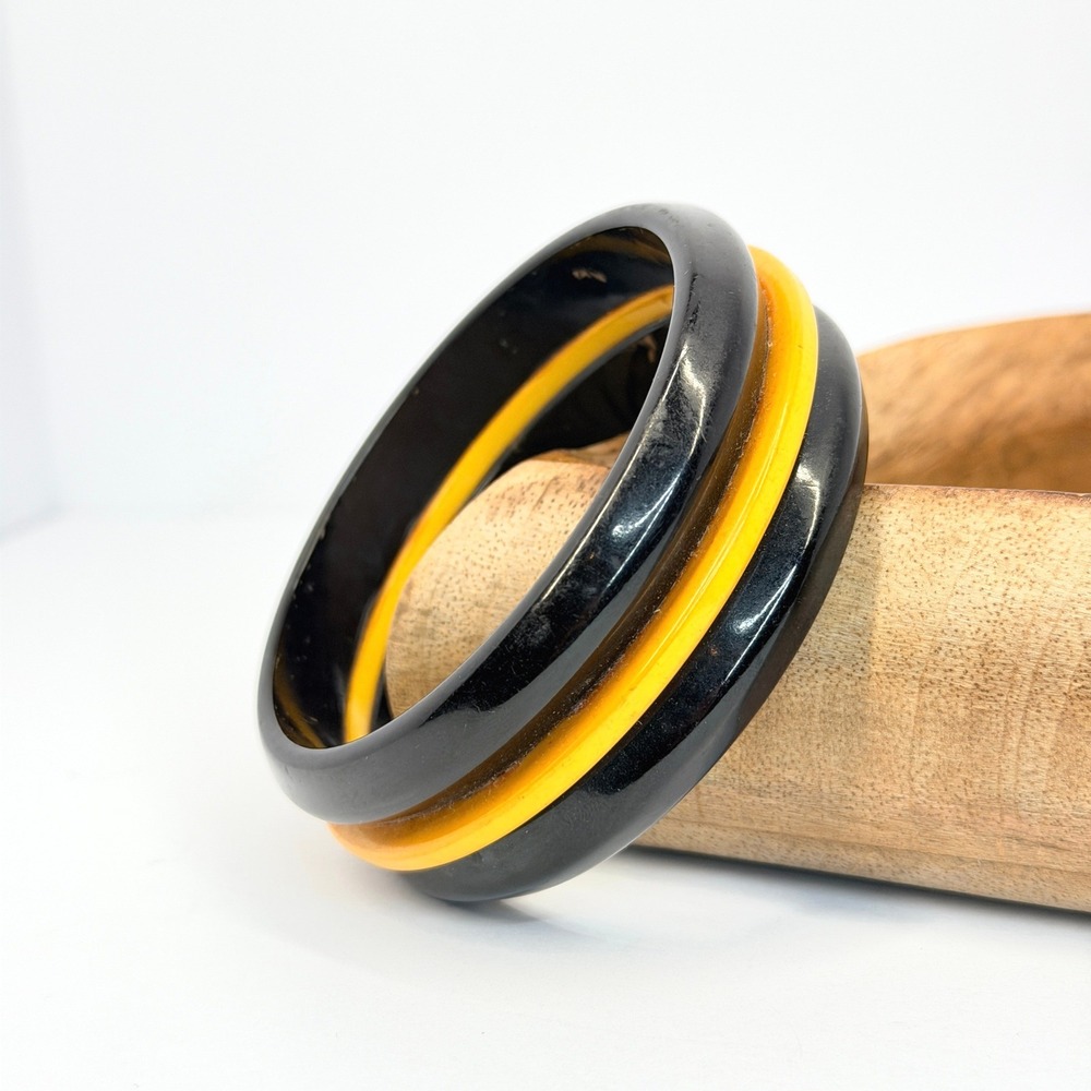 Vintage Black & Butterscotch Bakelite Bangle Bracelet Art Deco 30s 40s Laminated
